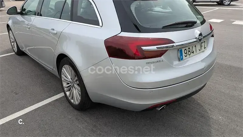 Usado Opel Insignia Excellence 170 CV (125 kW) 2015 Gris / plata Familiar