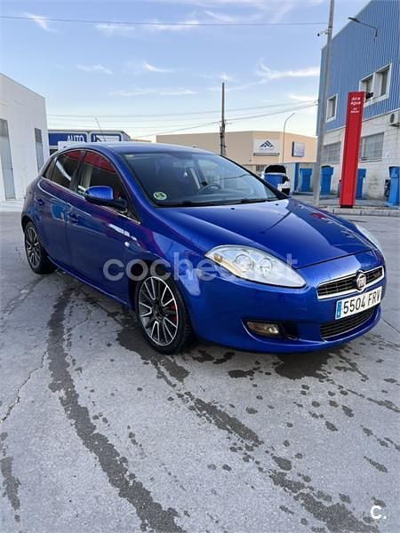 Usado Fiat Bravo Sport 150 CV (110 kW) 2007 Azul Utilitario