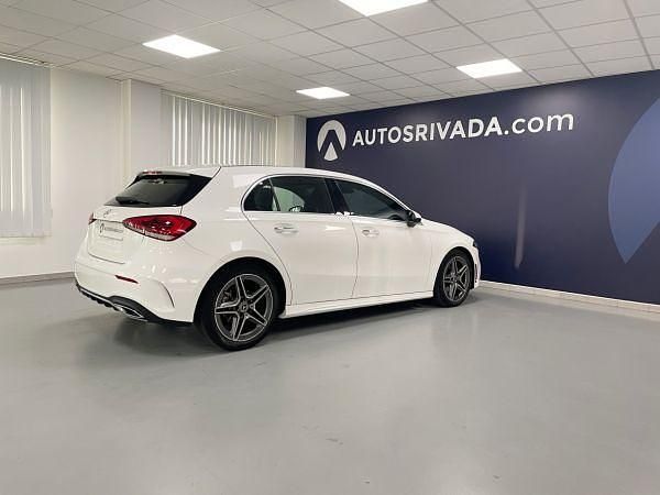 Usado Mercedes A180 116 CV (85 kW) 2020 Blanco polar Utilitario