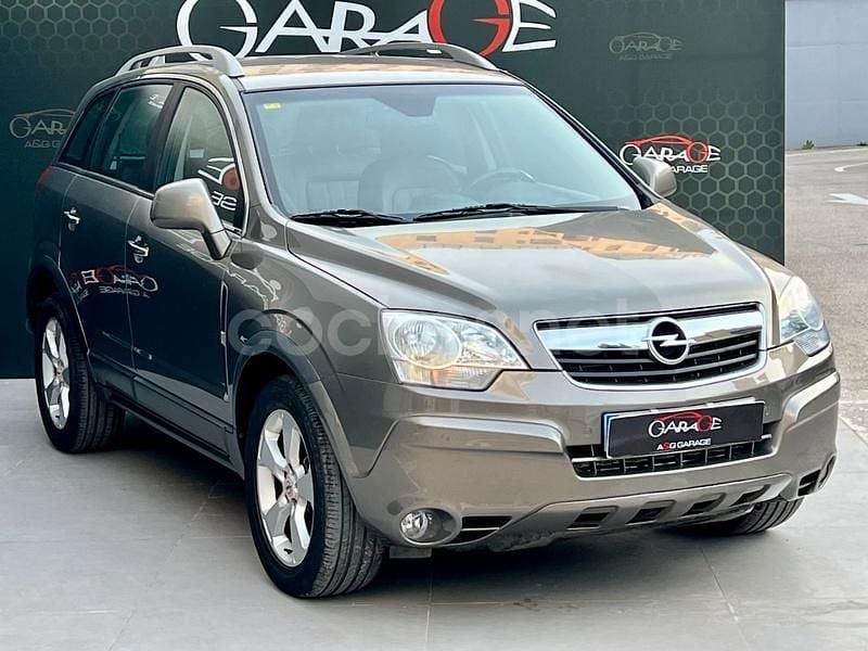 Usado Opel Antara Cosmo 150 CV (110 kW) 2007 Gris / plata SUV