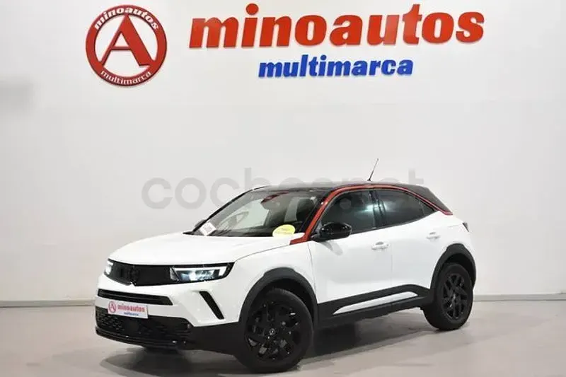 Usado Opel Mokka GS Line 110 CV (80 kW) 2022 Blanco SUV
