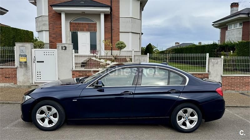Usado BMW 320 Efficient Dynamics 163 CV (119 kW) 2012 Azul Berlina
