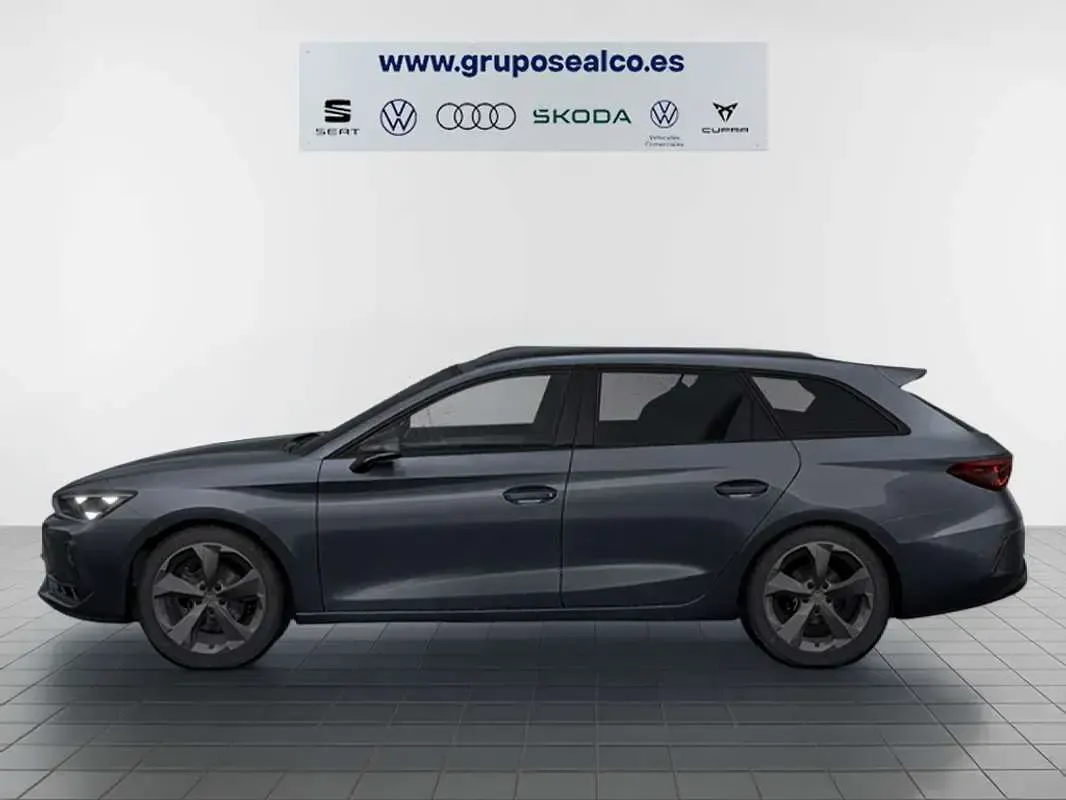 Nuevo Cupra Leon 150 CV (110 kW) 2026 Gris Familiar