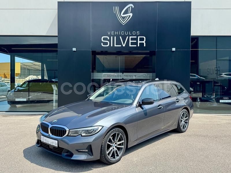 Gris / plata Usado 2020 BMW 318 Familiar | 27.950 € (Caro) - Imagen 1/4