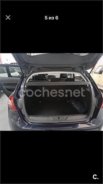Usado Peugeot 308 Active 110 CV (80 kW) 2016 Azul Berlina