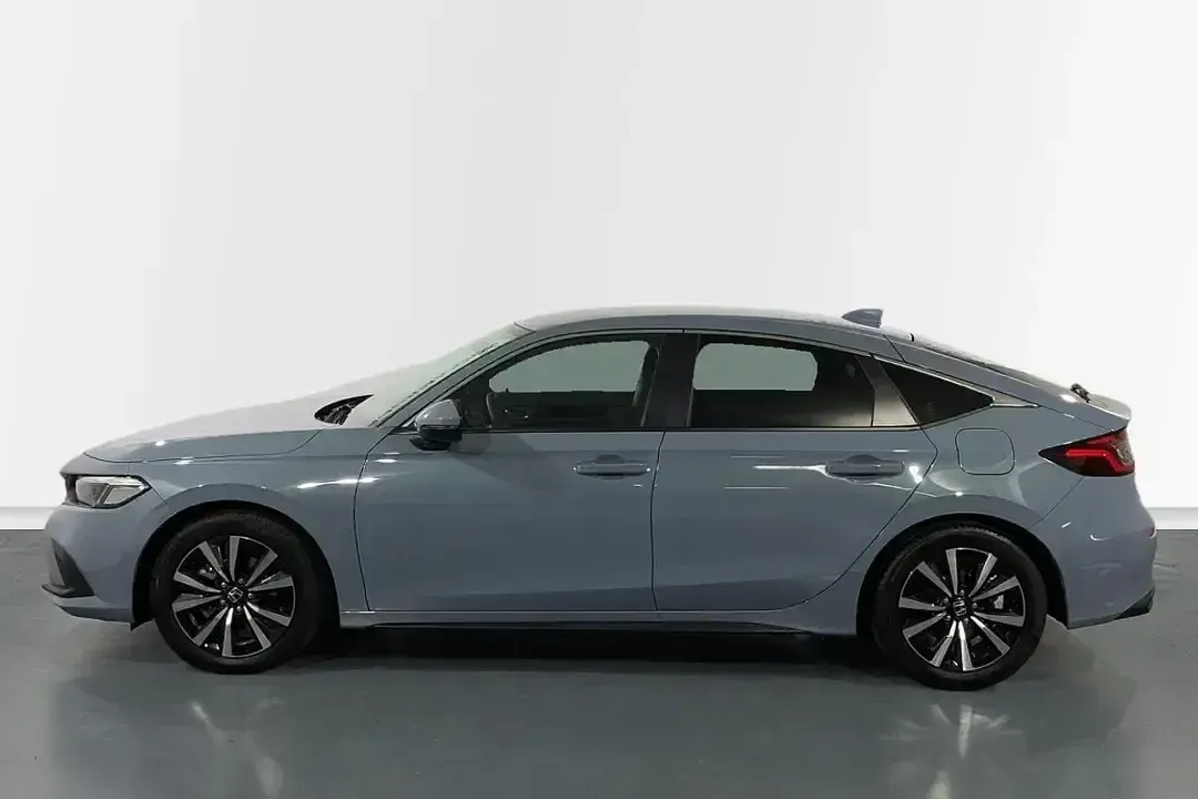 Usado Honda Civic Elegance 184 CV (135 kW) 2025 Gris Berlina