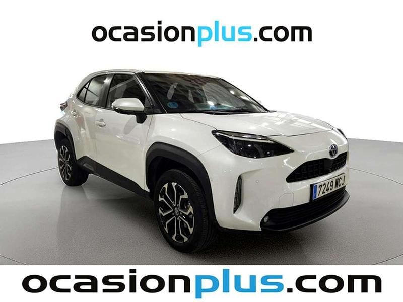 Usado Toyota Yaris Cross Active 116 CV (85 kW) 2022 Blanco SUV