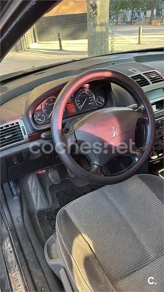 Usado Peugeot 407 Premium 136 CV (100 kW) 2007 Gris / plata Berlina