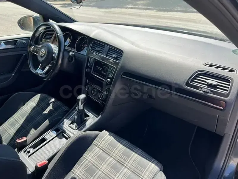 Usado VW Golf VII GTD 184 CV (135 kW) 2015 Gris / plata Berlina