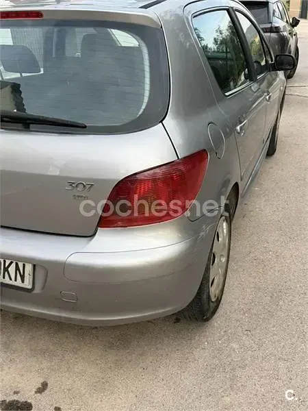 Käytetty Peugeot 307 90 HP (66 kW) 2005 Harmaa Farmari