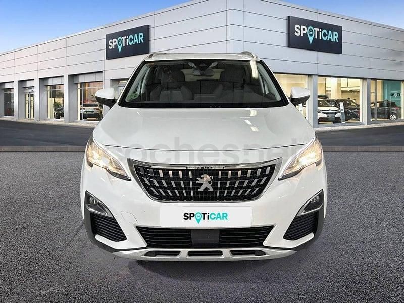 Usado Peugeot 3008 Allure 130 CV (95 kW) 2019 Blanco SUV