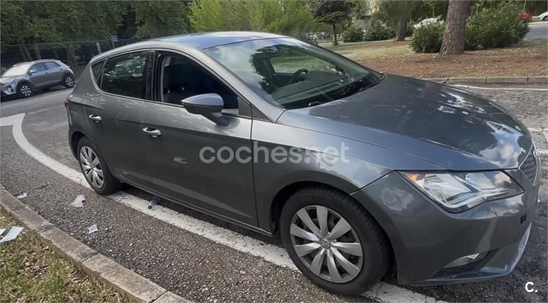 Usado Seat Leon Copa 105 CV (77 kW) 2013 Gris / plata Berlina