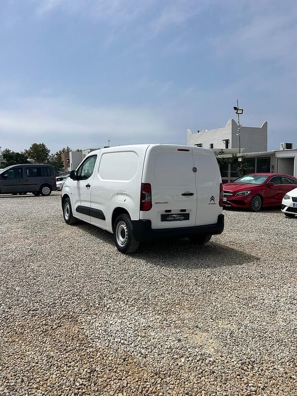 Usado Citroën Berlingo Live 76 CV (55 kW) 2019 Blanco Monovolumen