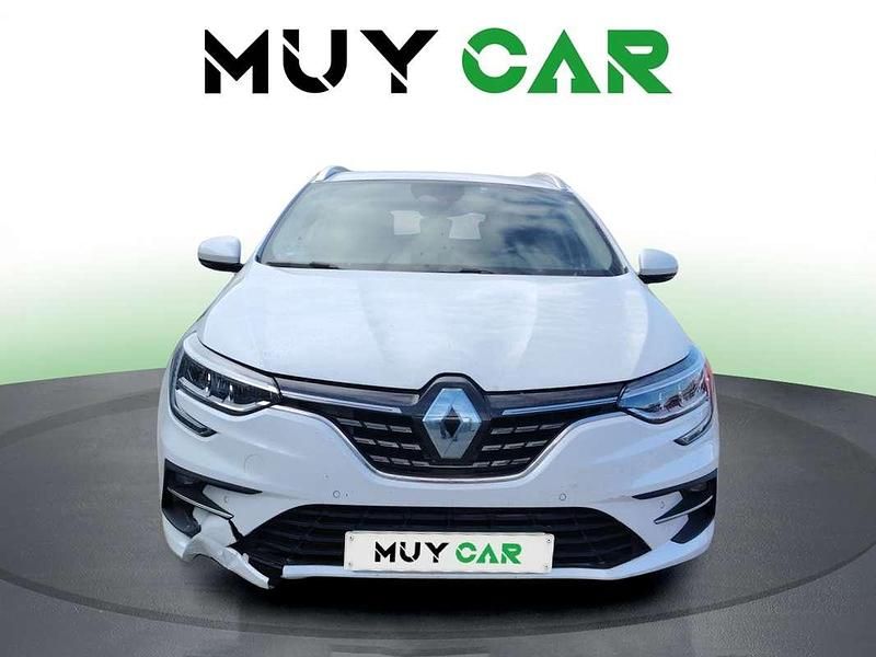 Usado Renault Mégane GrandTour Techno 116 CV (85 kW) 2022 Blanco Familiar