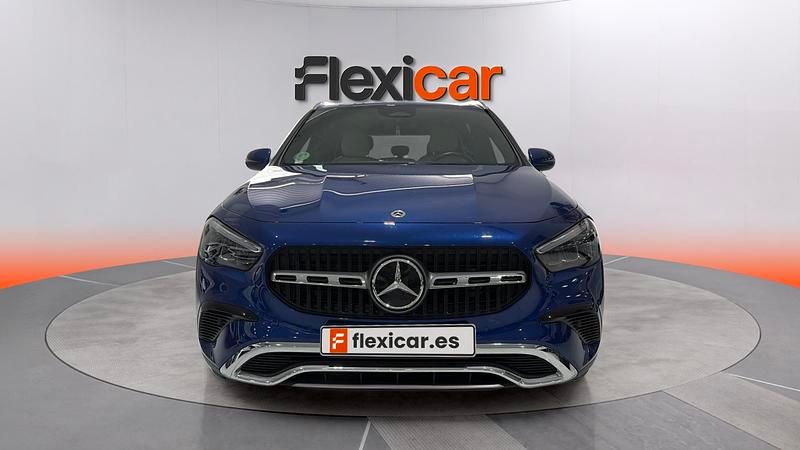 Begagnad Mercedes GLA200 150 HK (110 kW) 2024 Blå SUV