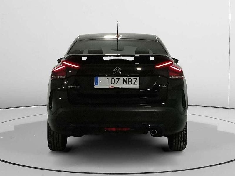 Usado Citroën C4 Feel 111 CV (81 kW) 2022 Negro Berlina