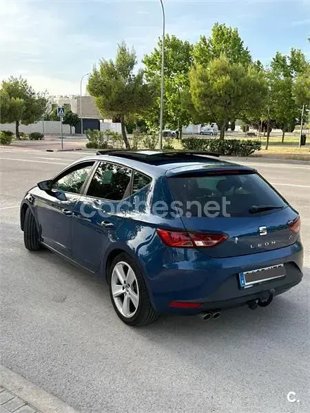 Usado Seat Leon FR 184 CV (135 kW) 2014 Azul Berlina