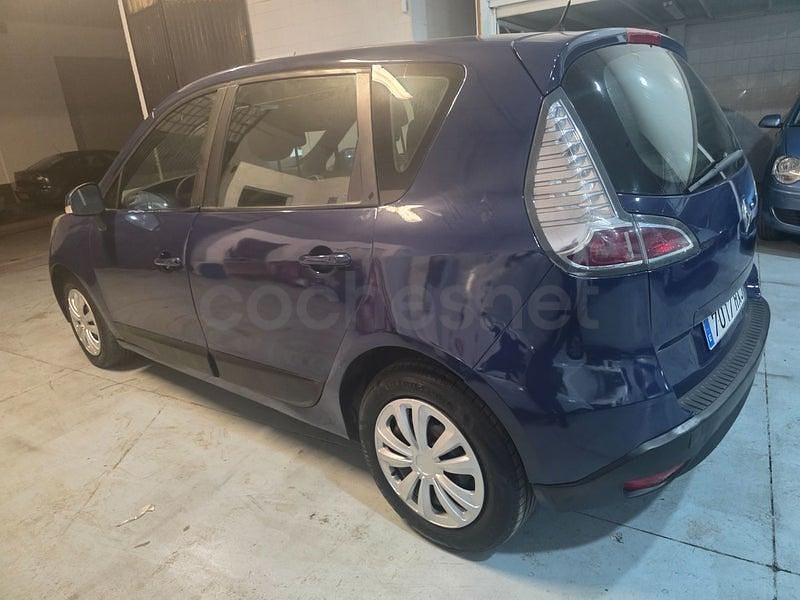 Usado Renault Scénic III Authentique 115 CV (84 kW) 2014 Azul Monovolumen