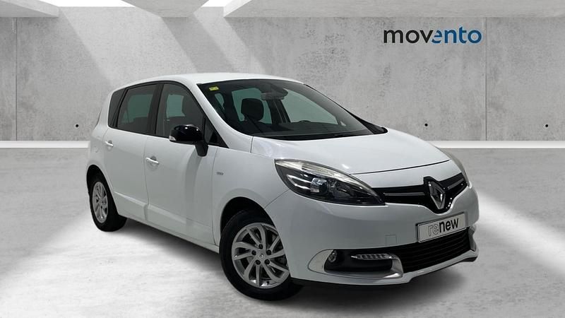 Blanco Usado 2015 Renault Scénic III LIMITED Monovolumen | 12.900 € (Caro) - Imagen 1/4