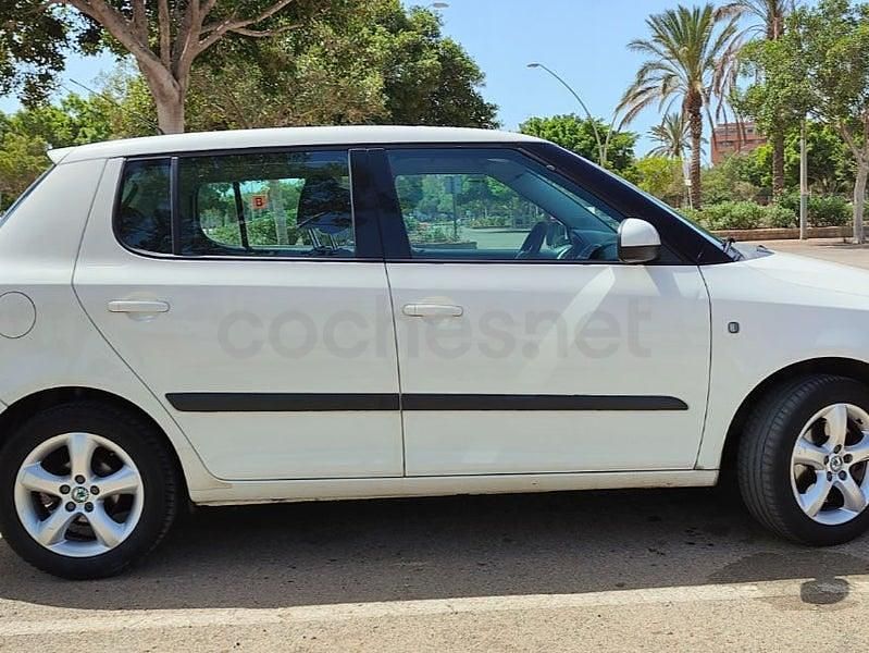 Usado Skoda Fabia Sport 105 CV (77 kW) 2008 Blanco Berlina