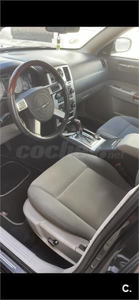 Usado Chrysler 300C 218 CV (160 kW) 2007 Negro Berlina