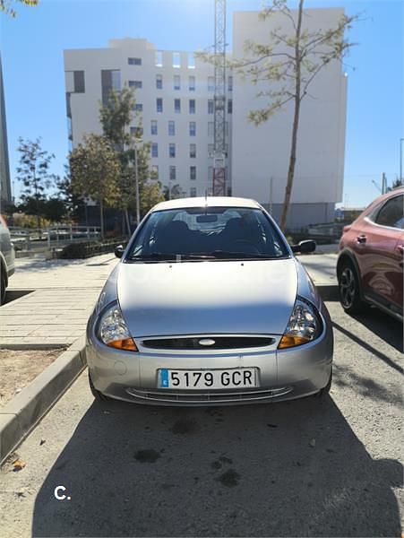 Usado Ford Ka Collection 70 CV (51 kW) 2008 Gris / plata Berlina