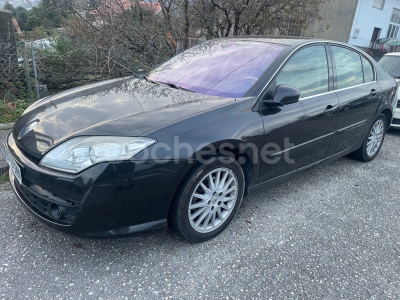 Negro Usado 2008 Renault Laguna III Expression Berlina | 4799 € (Un poco caro) - Imagen 1/4