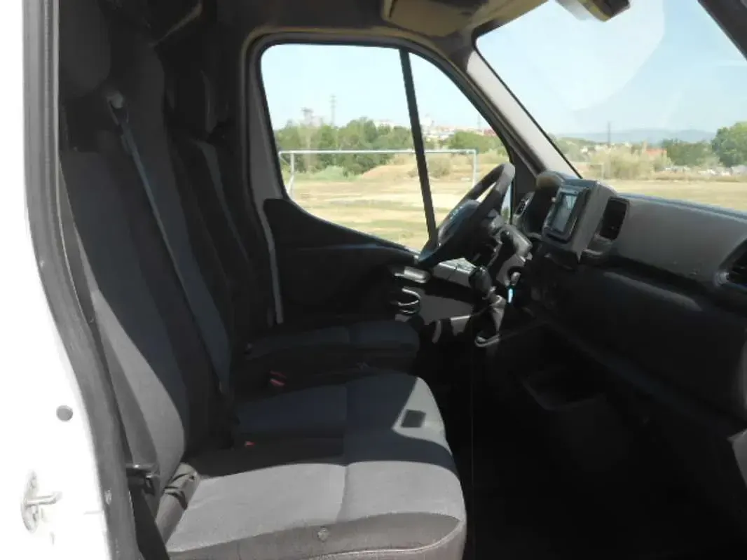 Usado Nissan NV400 Comfort 145 CV (106 kW) 2020 Blanco Van