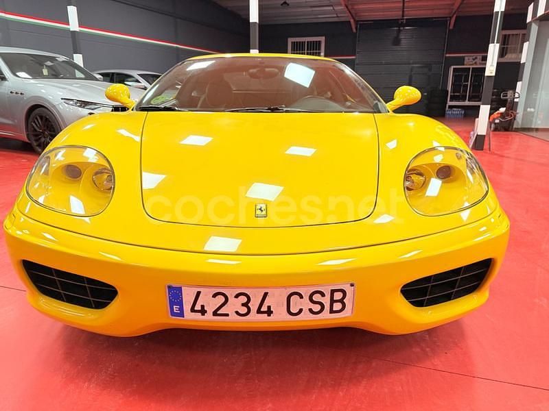 Usado Ferrari 360 400 CV (294 kW) 2004 Amarillo Coupe