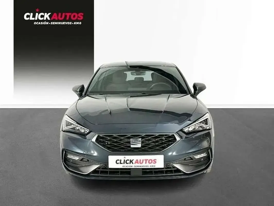 Usado Seat Leon FR 131 CV (96 kW) 2023 Gris Berlina
