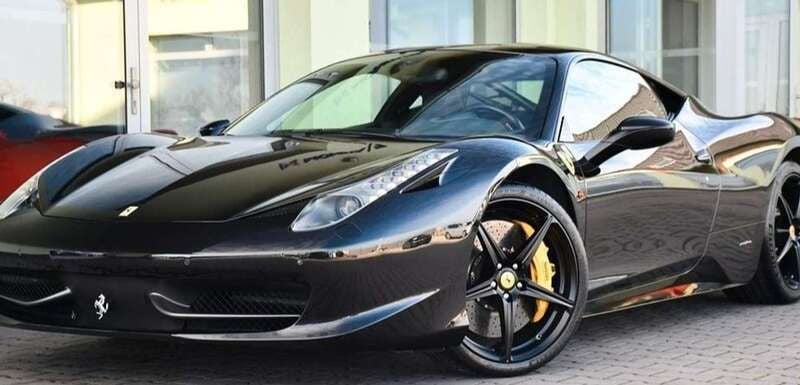 Negro Usado 2010 Ferrari 458 Coupe | 191.900 € (Precio justo) - Imagen 1/4