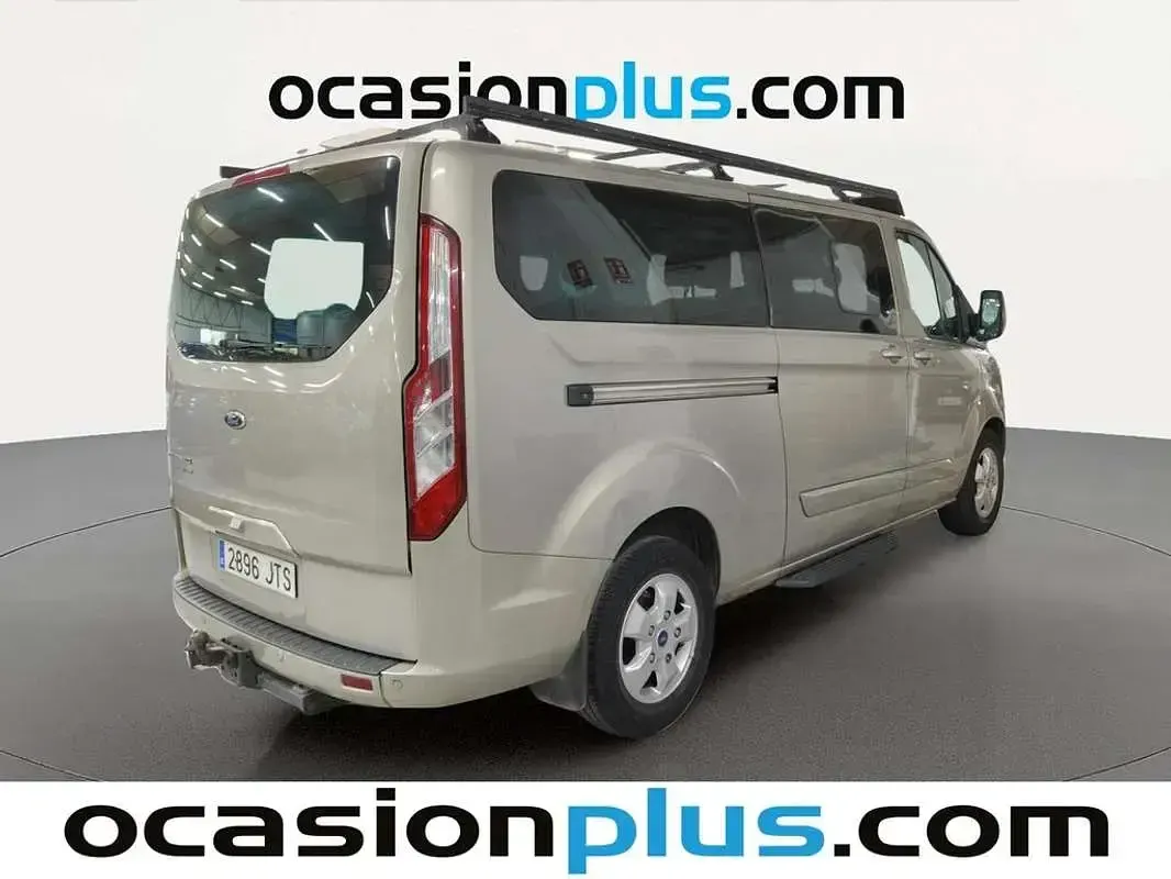 Usado Ford Tourneo Titanium 170 CV (125 kW) 2016 Gris Monovolumen