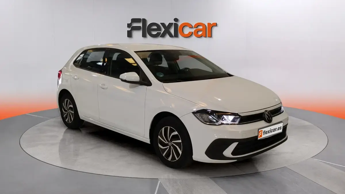 Usado VW Polo Life 95 CV (69 kW) 2023 Utilitario