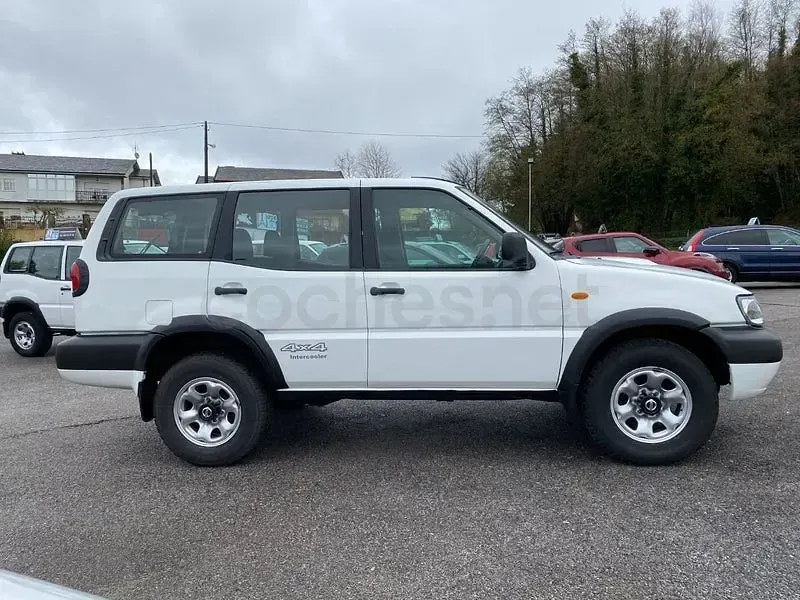 Usado Nissan Terrano 125 CV (91 kW) 2004 Blanco SUV