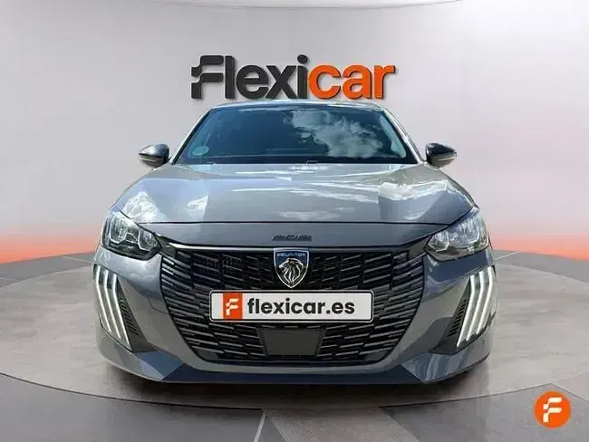 Usado Peugeot 208 Allure 100 CV (73 kW) 2025 Gris Utilitario