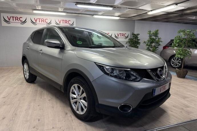 Usado Nissan Qashqai 360º 116 CV (85 kW) 2014 Plateado SUV