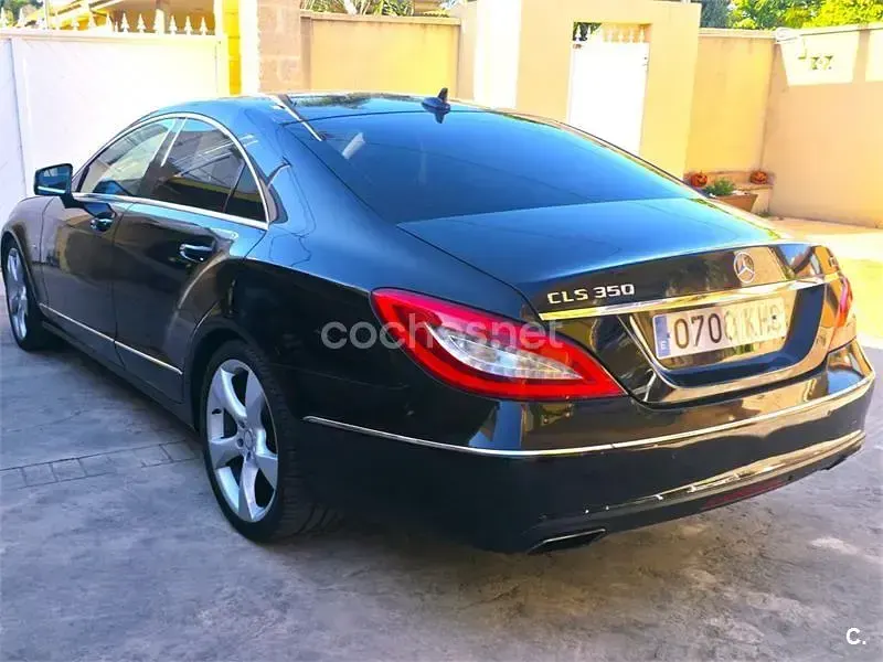 Usado Mercedes CLS350 265 CV (194 kW) 2012 Negro Coupe