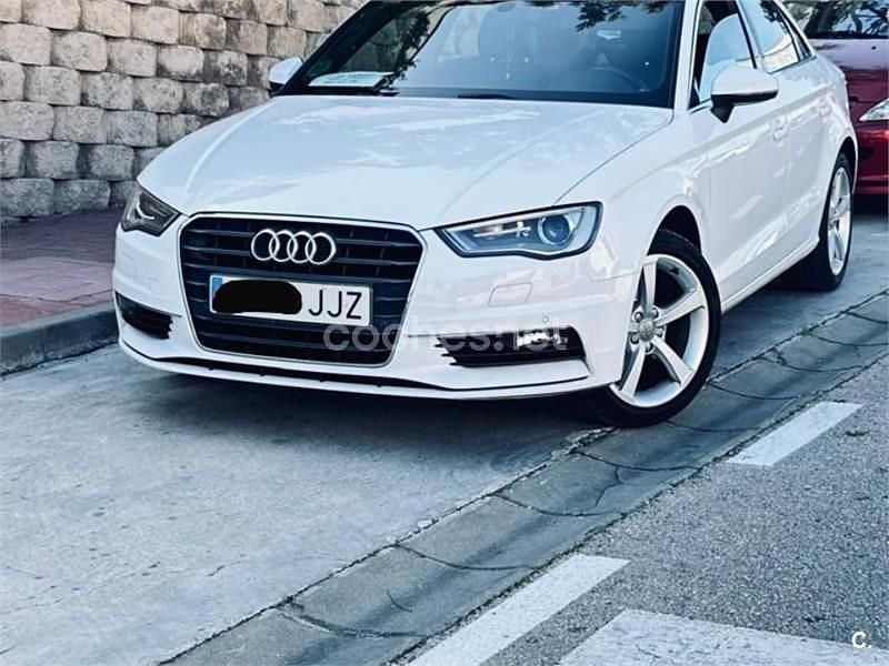 Usado Audi A3 110 CV (80 kW) 2015 Blanco Berlina