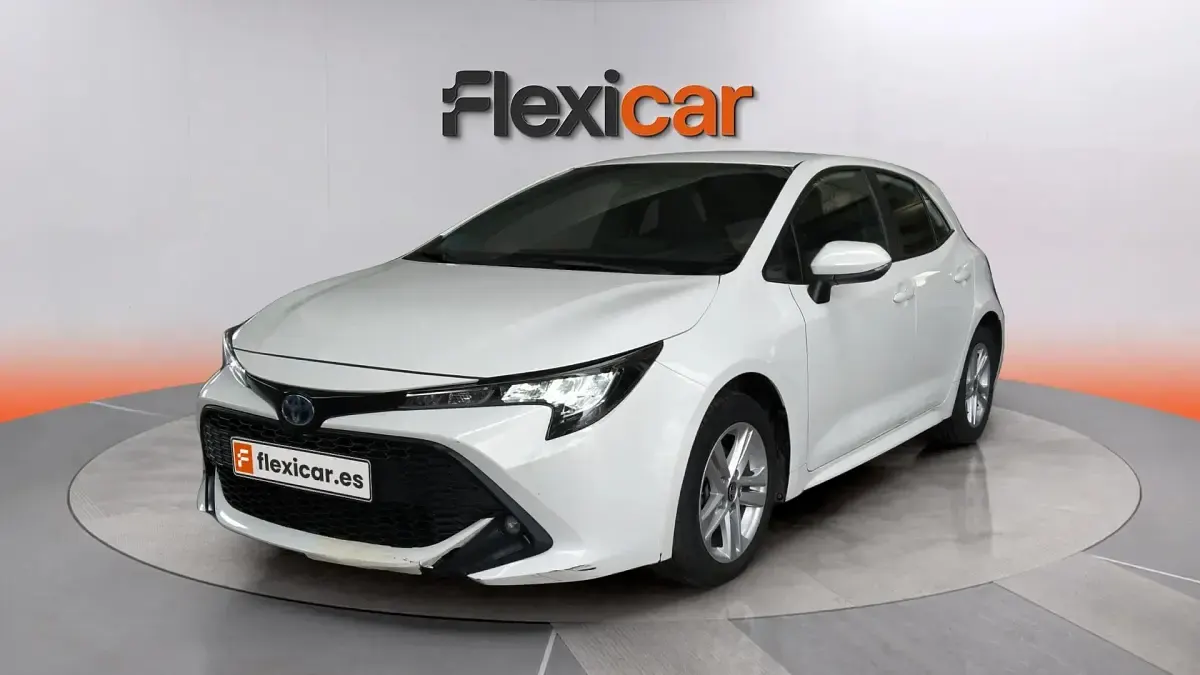 Usado Toyota Corolla Business Edition 122 CV (89 kW) 2022 Blanco Berlina