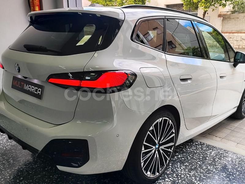 Usado BMW 218 Comfort Edition 136 CV (100 kW) 2023 Blanco Familiar