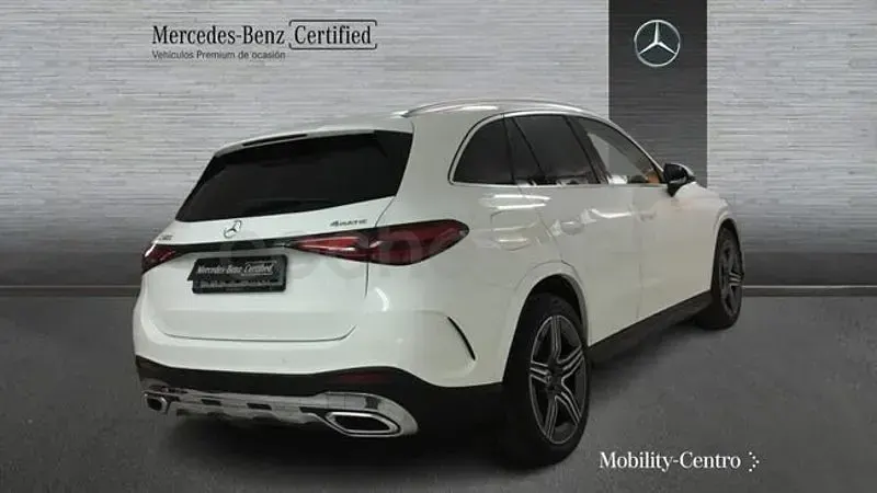 Usado Mercedes GLC200 204 CV (150 kW) 2024 Blanco SUV