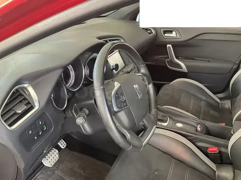 Usado DS Automobiles DS4 Crossback Style 120 CV (88 kW) 2017 Granate SUV
