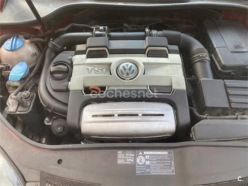 Usado VW Golf V GT 170 CV (125 kW) 2006 Rojo Berlina