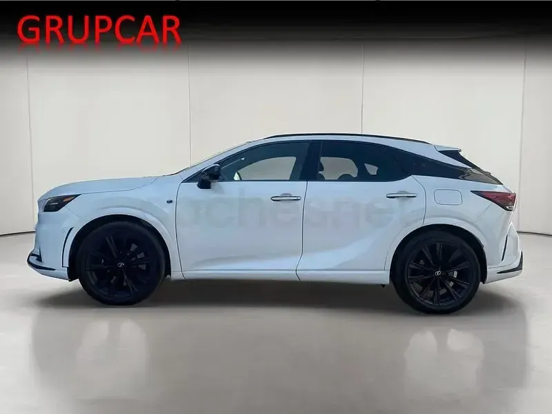 Usado Lexus RX500h Sport Line 371 CV (272 kW) 2025 Blanco SUV