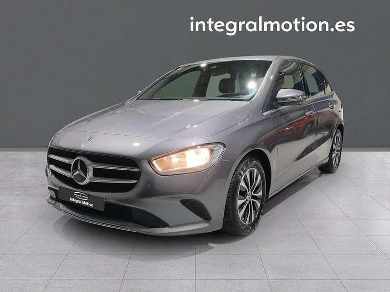 Marrón Usado 2019 Mercedes B180 Monovolumen | 21.900 € (Un poco caro) - Imagen 1/4
