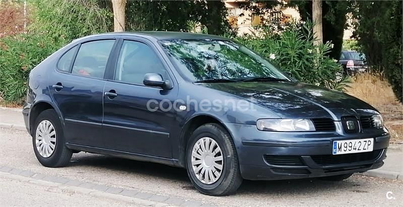 Negro Usado 2000 Seat Leon Stella Berlina | 1599 € (Precio justo) - Imagen 1/4