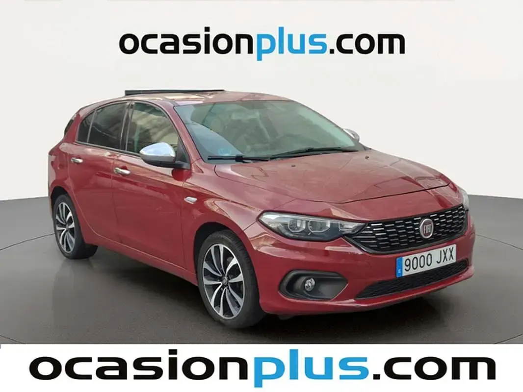 Usado Fiat Tipo Lounge 95 CV (69 kW) 2017 Rojo Utilitario