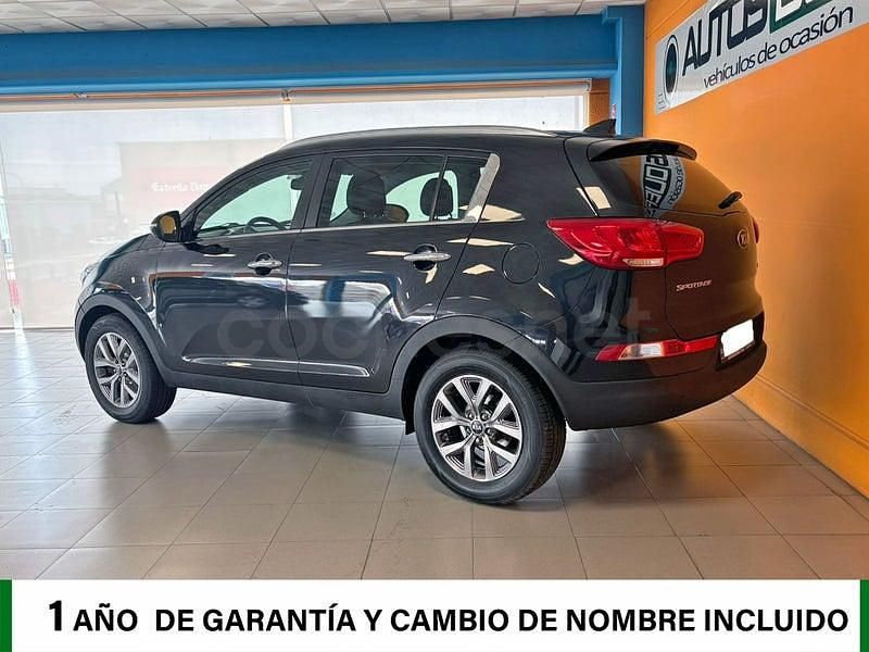 Usado Kia Sportage 115 CV (84 kW) 2017 Gris / plata SUV