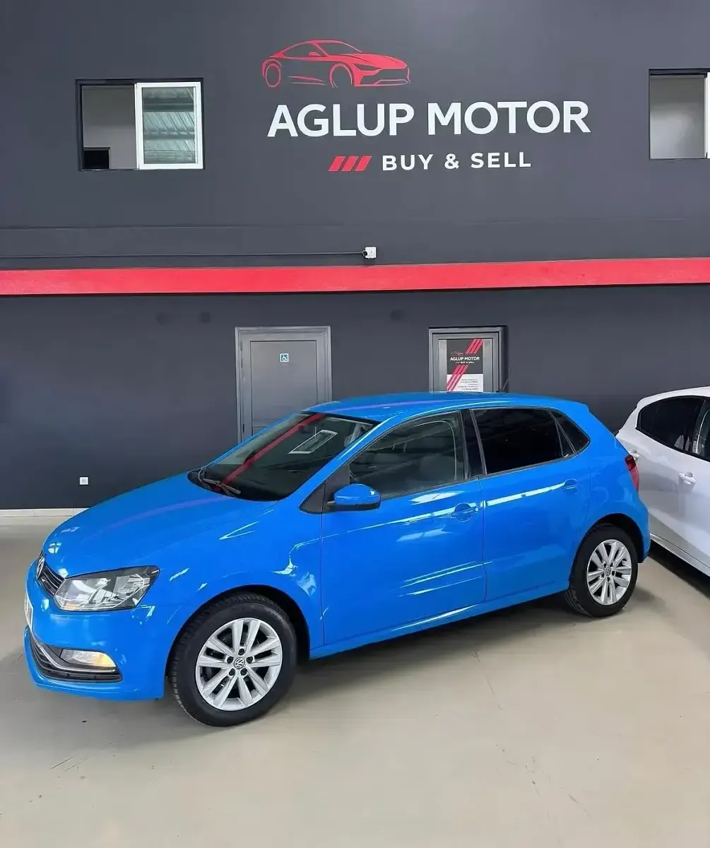 Usado VW Polo Advance 90 CV (66 kW) 2016 Azul Utilitario