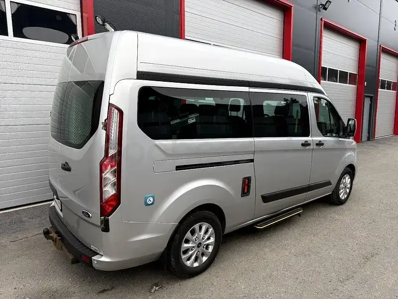 Usado Ford Transit Custom Nugget 185 CV (136 kW) 2021 Beige Van